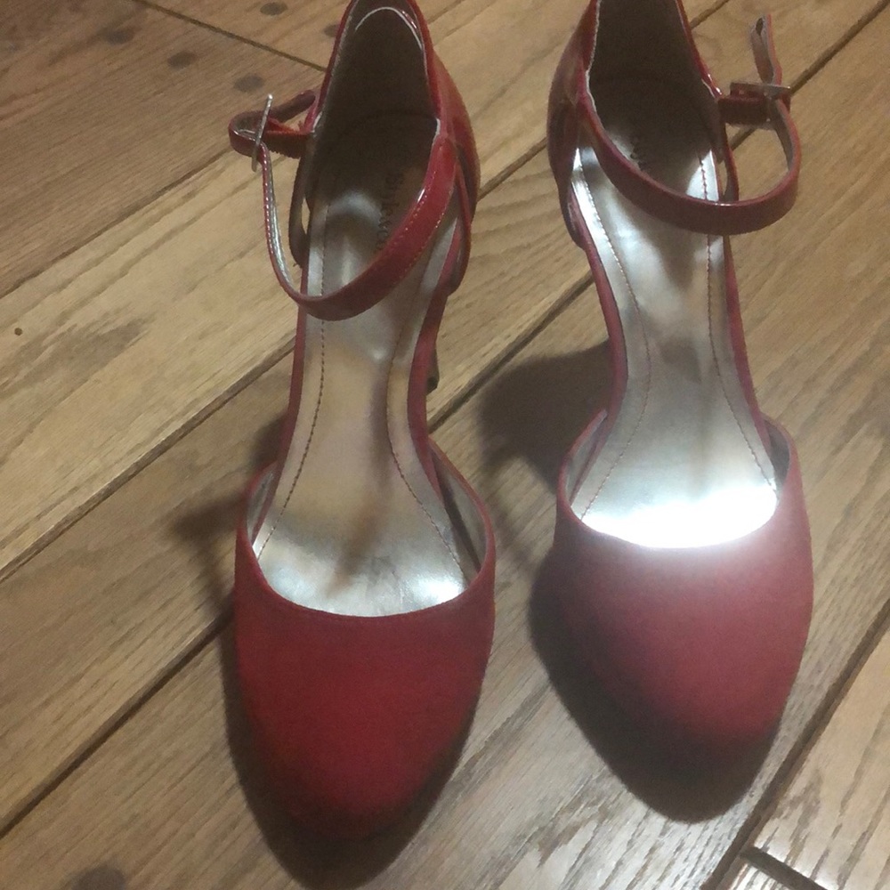 Never worn red suede heels